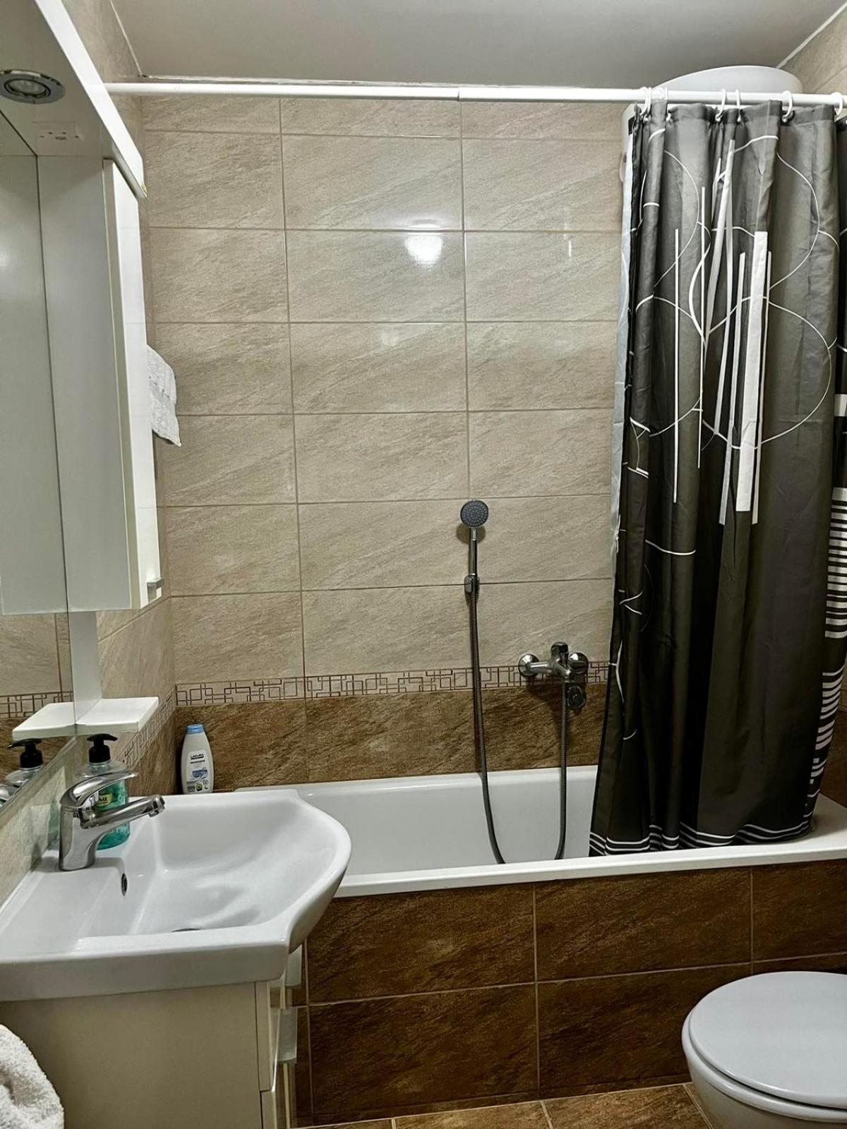 Apartman Milkovic 2 ソンボル エクステリア 写真